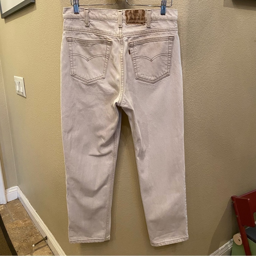 Vintage LEVI’S Gold Tab Cream Jeans Size 34-Made in USA